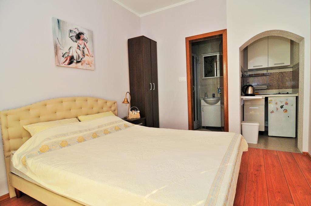 טיווט Villa Lastva Apartments חדר תמונה